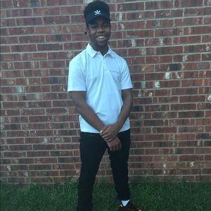 Meet your Posher, Devin